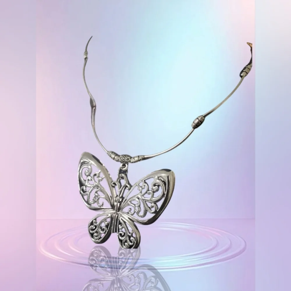 Butterfly Necklace - Picture 5 of 13